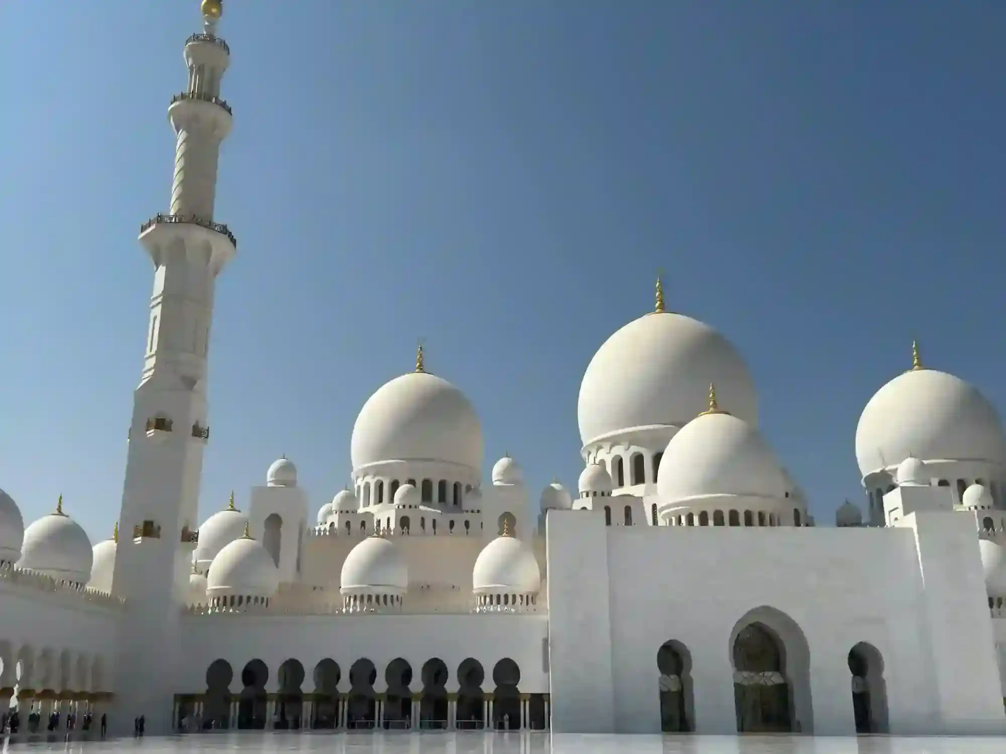 Classic Abu Dhabi Experience