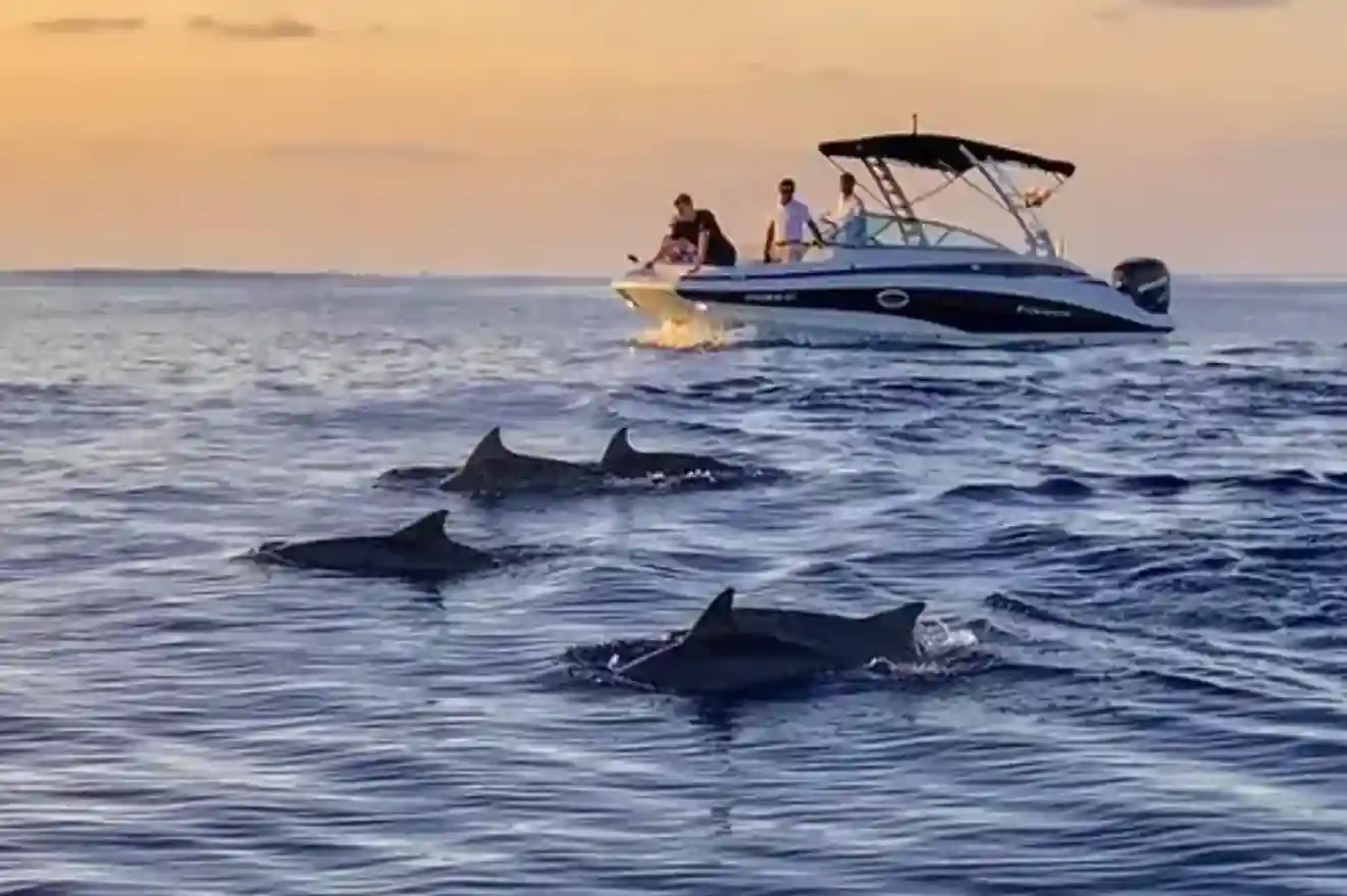 Maldives Family Escape